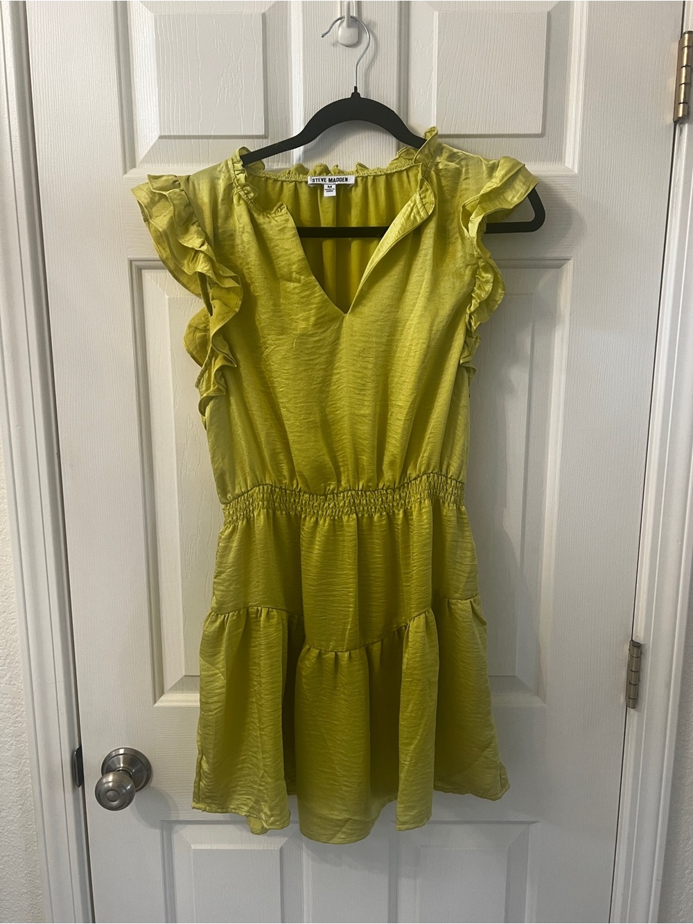 Steve Madden Chartreuse Ruffle-Sleeve Tiered Dress